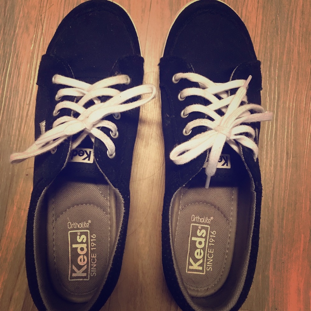 Women’s Black Keds Shoe